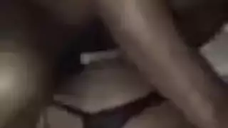 فحل اسمر بذب طويل