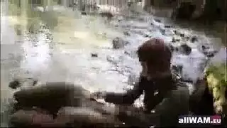 مثليات أحمر الشعر لا تصب النبيذ