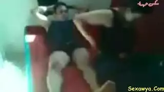 دللها بصدرها الضخم إيلاج مزدوج عنيف