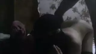 تسجيل سري: عاهات منقبات تبلع السائل المنوي في فيلم إكس إكس إكس سري