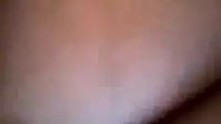 ولد يدخل على امه القحبه وهى تحضر له الطعام