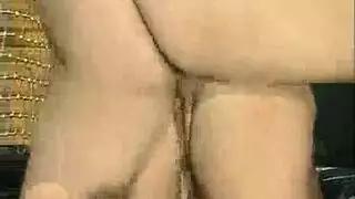 اختراق شرجي عميق وهزات جماع صاخبة
