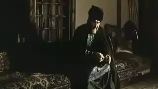 مؤخرة برازيلية ساخنة تأخذ وضعية الكلب الجنسية الصريحة