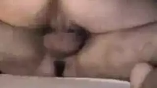 قضيب أسود كبير يمدد مهبلي العربي المبلل