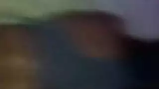 جلسة تصوير أثداء الفتاة الصغيرة