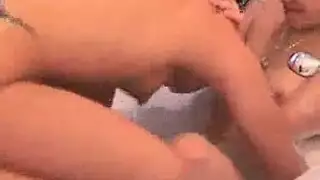 وصول غير محدود لمحتوى كبار صريح