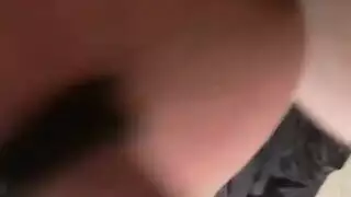 قابلت موظفة متجر وأعطيتها قذفًا عميقًا