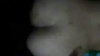 ثلاثة أضعاف المتعة: جيسي في ثُلاثي صريح
