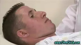 جلسة جنس فموي cfnm حار خارج المدينة