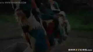 حمل مقاطع جنس صريحة مع نساء وفتيات مراهقات