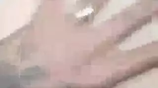 مراهقة أجنبية تُنادى بوضع الكلب في الغابة