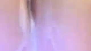 الاختناق اللعب بيانو أرنب