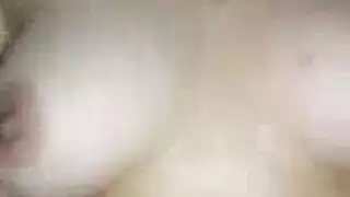 زوجة سورية ساخنة يصورها زوجها قبل جلسة نيك مكثفة