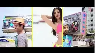 أسطورة البورنو ساني ليون في مشهد مثير لعام 2018