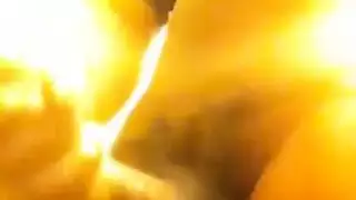 سيطرتي على صديقتي بالأقدام والكرات