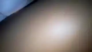 مشهد إباحي لمص قضيبين مع فتاة ذكية وجميلة
