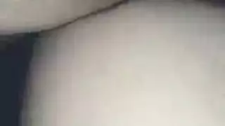 زوجان عراقيان هاويان يصوران إيلاج عميق في الكس