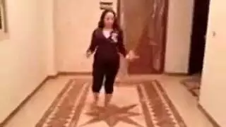 جلسة رقص بلدي حارقة لزبينة وجماع شرجي 2019