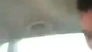 جنس سيارة مجنون: عراقي يضرب كس حبيبته بقوة