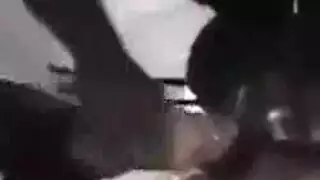 ولد بيتحرش في بنت في المول المول وهي كانت بتتبول في حمام البلد
