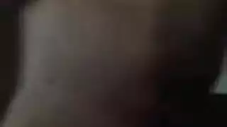 القحبه المتزوجه تتهي عشيقها