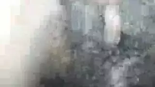 من تقبيل الشمس إلى التغطية بالسائل المنوي: حفلة الجنس العارية لريلي رييس على الشاطئ