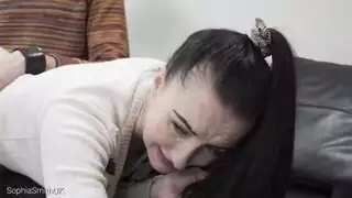 لكمة حمار عميقة لفتاة مثيرة