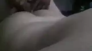 إباحية مصرية صريحة: كلماتها المثيرة تزيد الشهوة