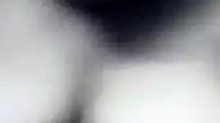 لقطة مقربة لفروج حليق: مبلل ومستعد للعمل