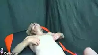 جنس خشن ينتهي بالقذف الداخلي