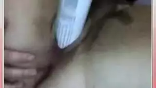 آسيوية ساحقة تمتلك في شريط جنسي صيني صريح