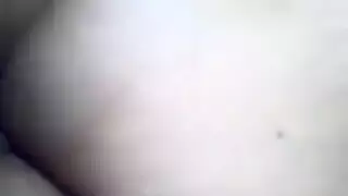 أبق ذلك الفرج على الحافة ثم اجعليه يرتد على قضيبك