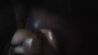 الأبنوس في سن المراهقة مهرج متجر