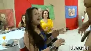 فيلم بورنو جماعي مع شبان بريطانيين