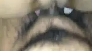 شفار مهبل مبلل يستفز ويلعب