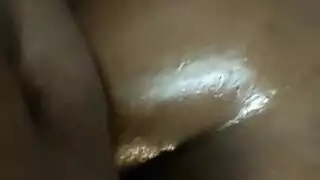 سيارة اجره مزيت أسود