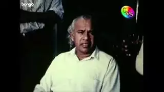 أم مراهقة وقحة تأخذ قضيباً صلباً بينما طفلها قريب