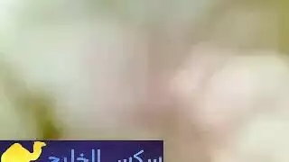 فتاة ساخنة تمص وتنكح: من مصة لإنهاء شرج قاسي