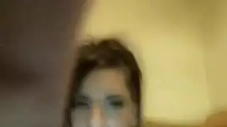 حفلة جنس على الجبهة: صديق ينضم لمشهد إيلاج مزدوج