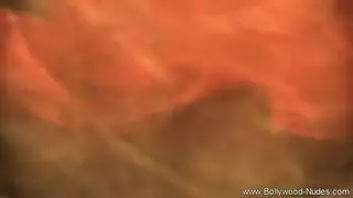 من القدم العارية لجنس هوس الجوارب مع ممثلة هندية مثيرة
