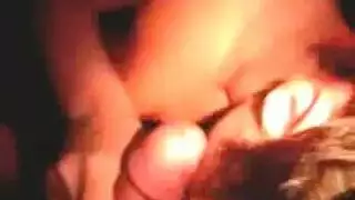 اخ ينيك اخته من طيزه عل نايم