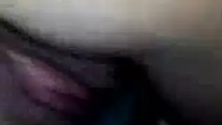 امرأة يابانية ناضجة تدفق على قضيب كبير