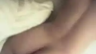 محجبة مصرية ومسيحي