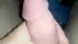 حارسة تونسية تمص القضيب حتى يقذف في فمها