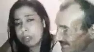 عربية نارية تمارس الجنس الصريح بقوة