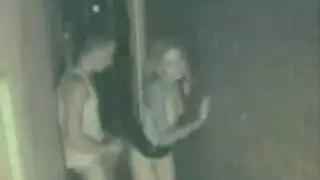 فتاه مراهقه تتناك من جارها الخبير