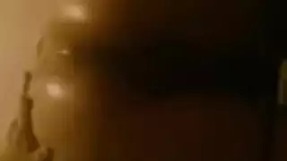 تصوير إباحي خارجي للعربية المثيرة: عري كامل من أجل رجلها