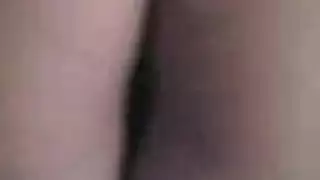 يصور طيزها الكبيرة