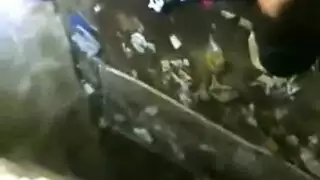واد وبنت مزواغين من المدرسه وراحو فى فتحه فى الارض وراح ينيك فيها ويف