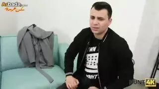 إذلال الخنوع زوجة تتوسل لعملية جنس جماعي عنيف